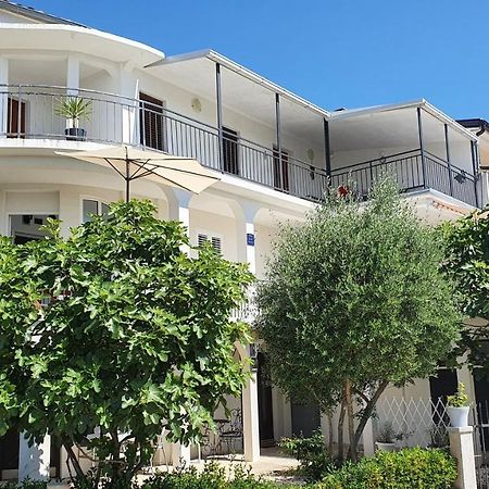 Apartmani Bilandzic-Krk 马林斯卡 外观 照片